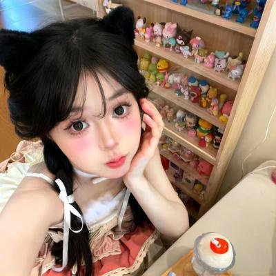 巨蛇闯女校